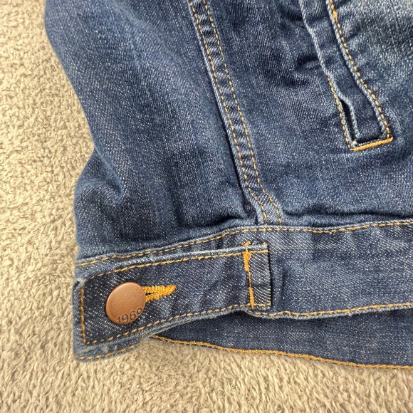 Gap Denim Jacket Womens Large 1969 Medium Wash Trucker Jean Jacket Classic - Picture 6 of 15